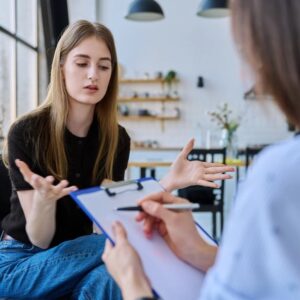 Dostosowania na egzaminach dla uczniów z opinią PPP – poradnik dla rodziców